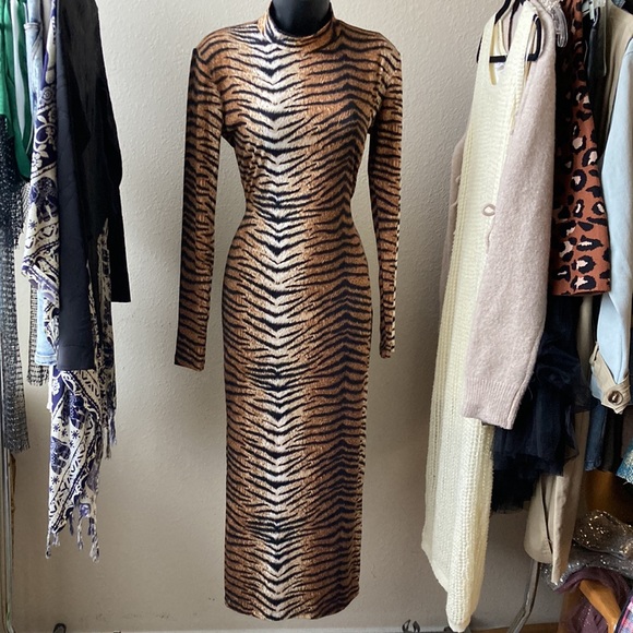 Tiger Print Long Sleeve Midi Dress - Picture 1 of 5